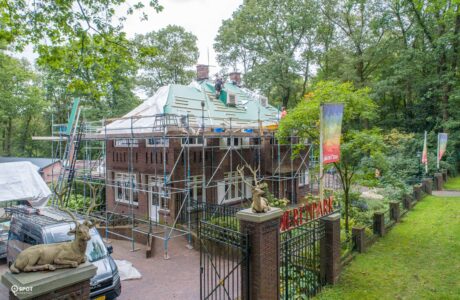 Eeuwenoud entreegebouw Burgers’ Zoo is nu een duurzame en comfortabele werkplek